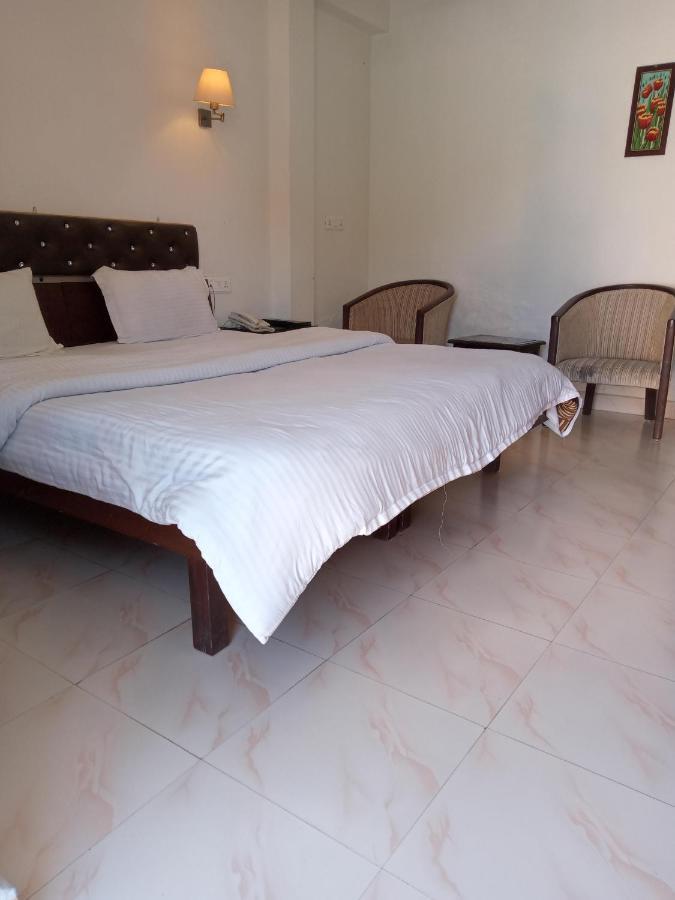 Dragon I Resorts Naddi Exterior foto